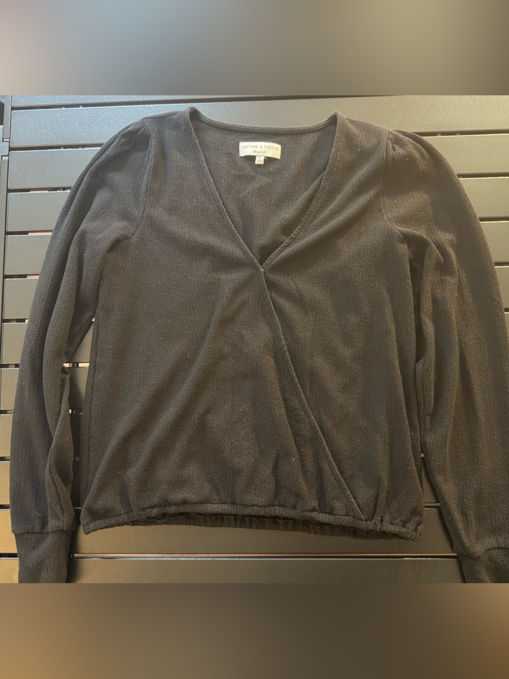 Madewell Women’s Black V-Neck Long Sleeve